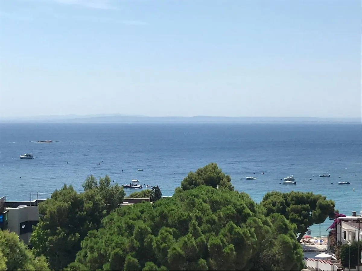 Apartamento En Roses Con Vistas Al Mar A 50 Metros De La Playa 아파트